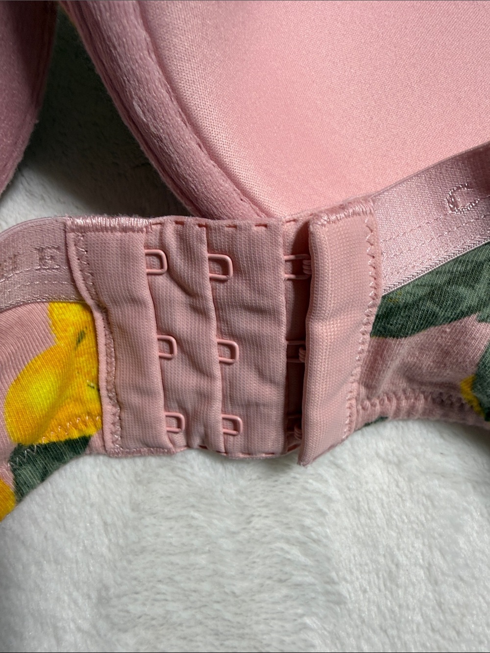 Cacique Pink Lemon-Print Underwire Bra - Picture 6 of 7